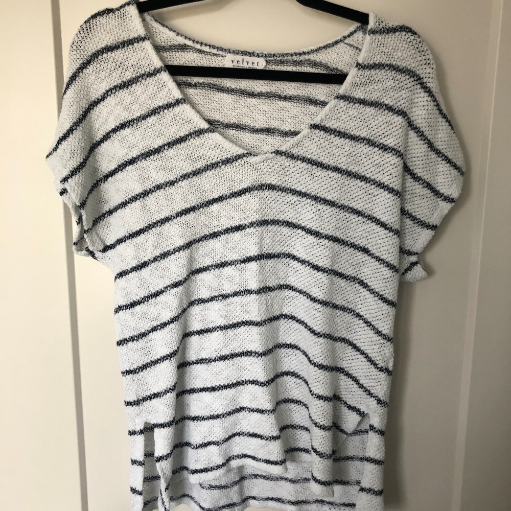 (Velvet by Graham & Spencer) White/Blue Stripe Tee